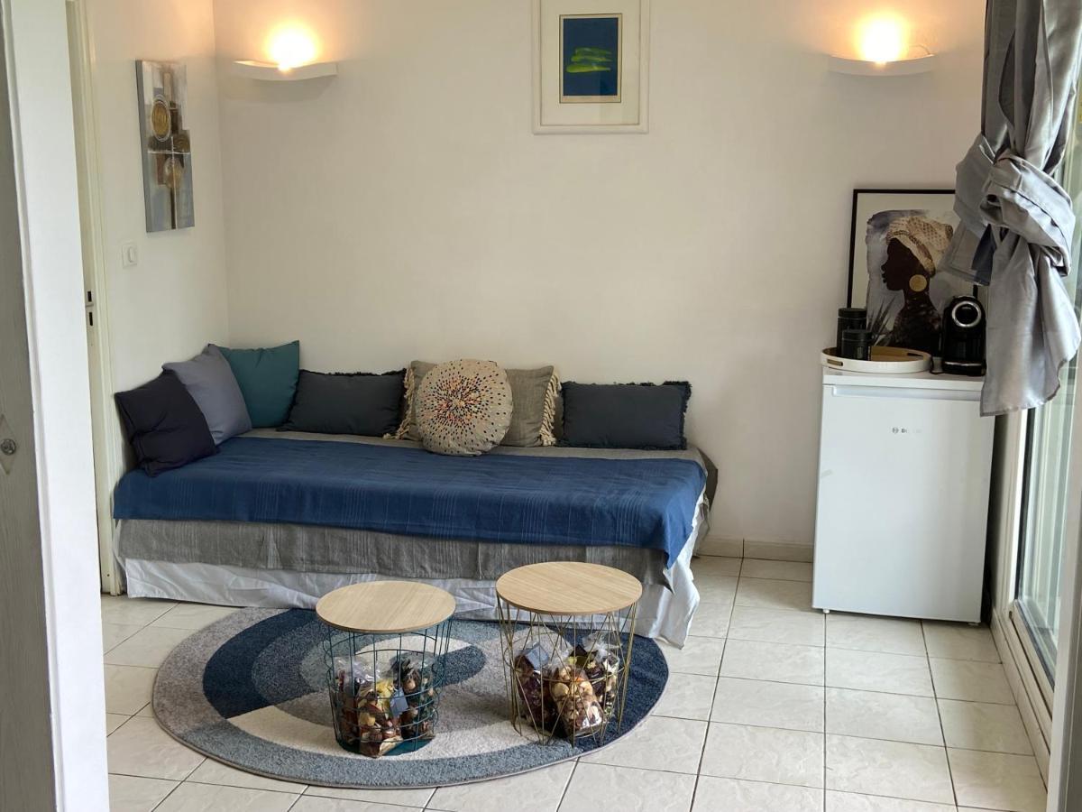 Le 63* Apartment Ла Трините Екстериор снимка