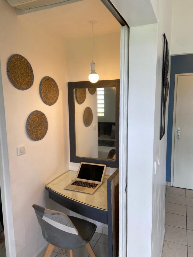 Le 63* Apartment Ла Трините Екстериор снимка