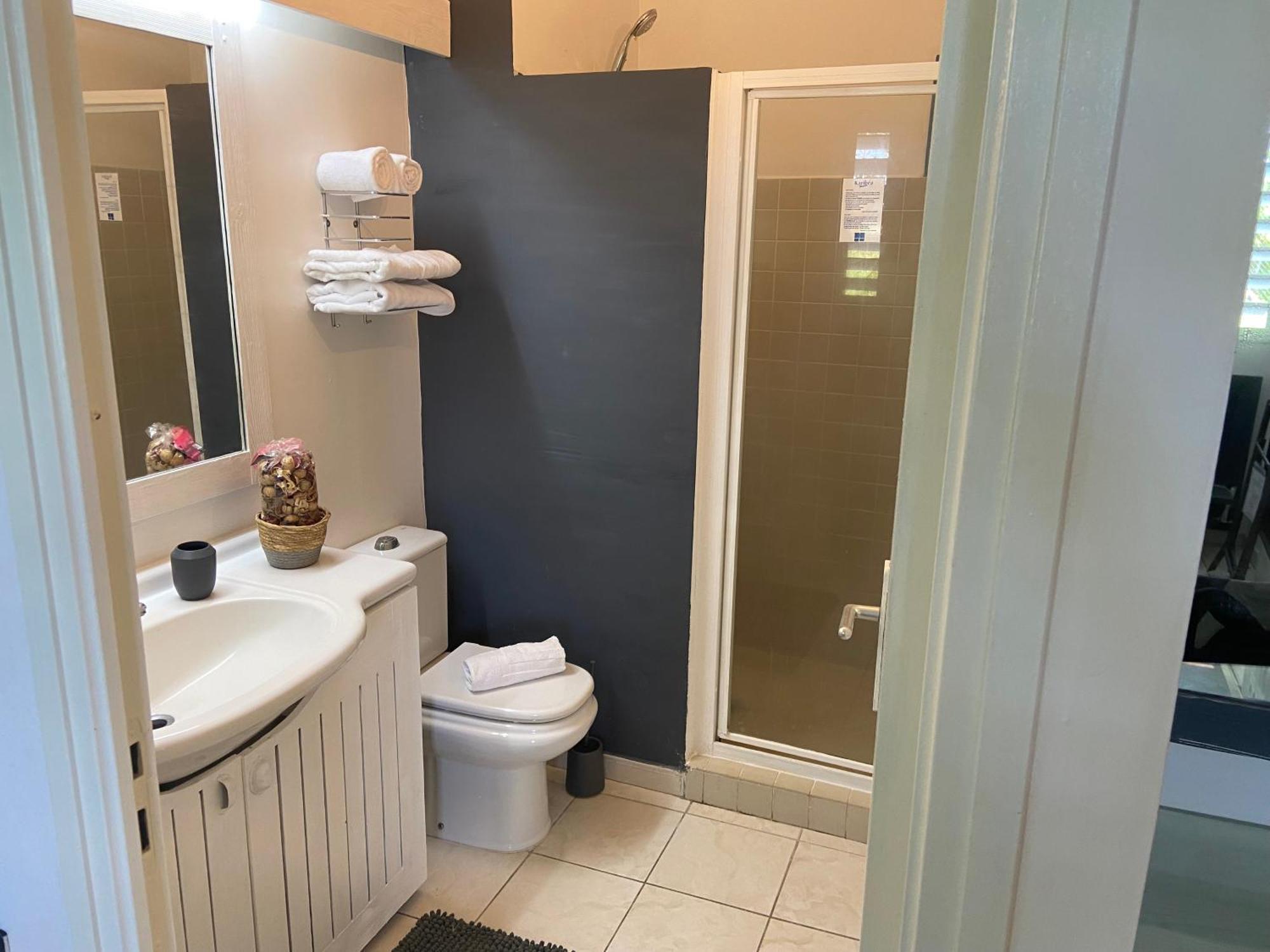 Le 63* Apartment Ла Трините Екстериор снимка